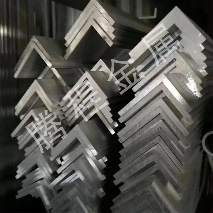 直角角铝